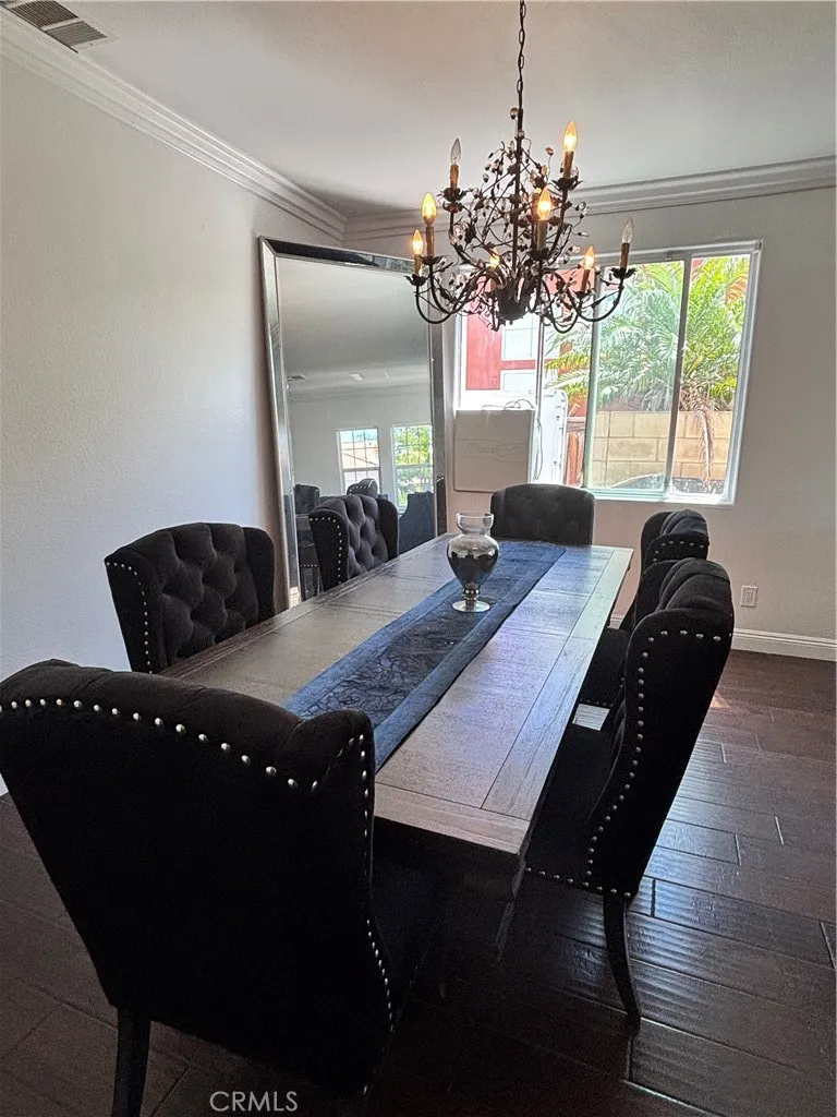 28212 Cranberry Menifee, CA 92585