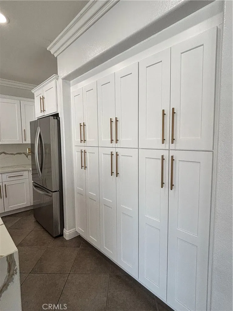 28212 Cranberry Menifee, CA 92585