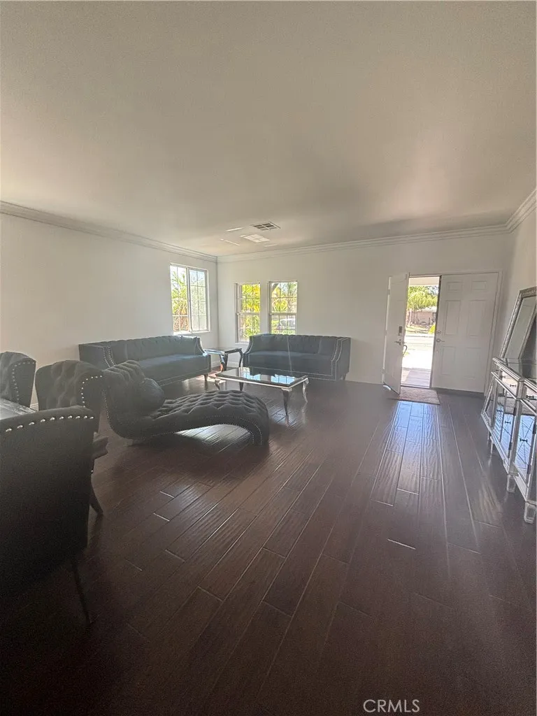28212 Cranberry Menifee, CA 92585