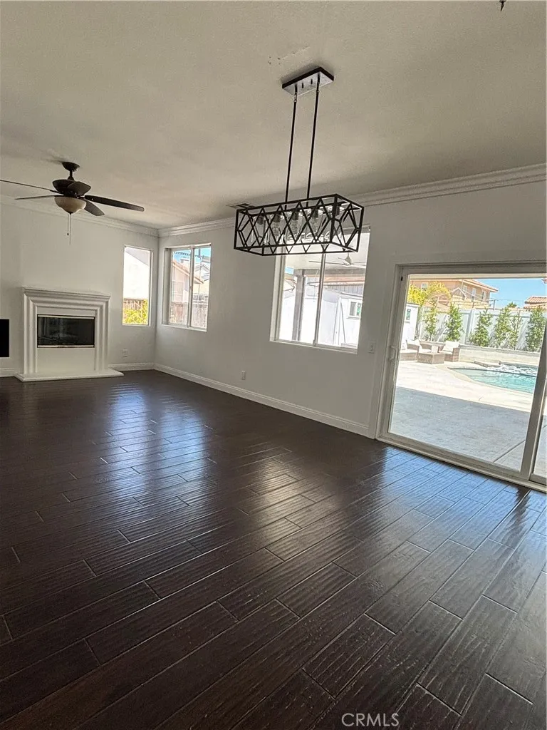 28212 Cranberry Menifee, CA 92585
