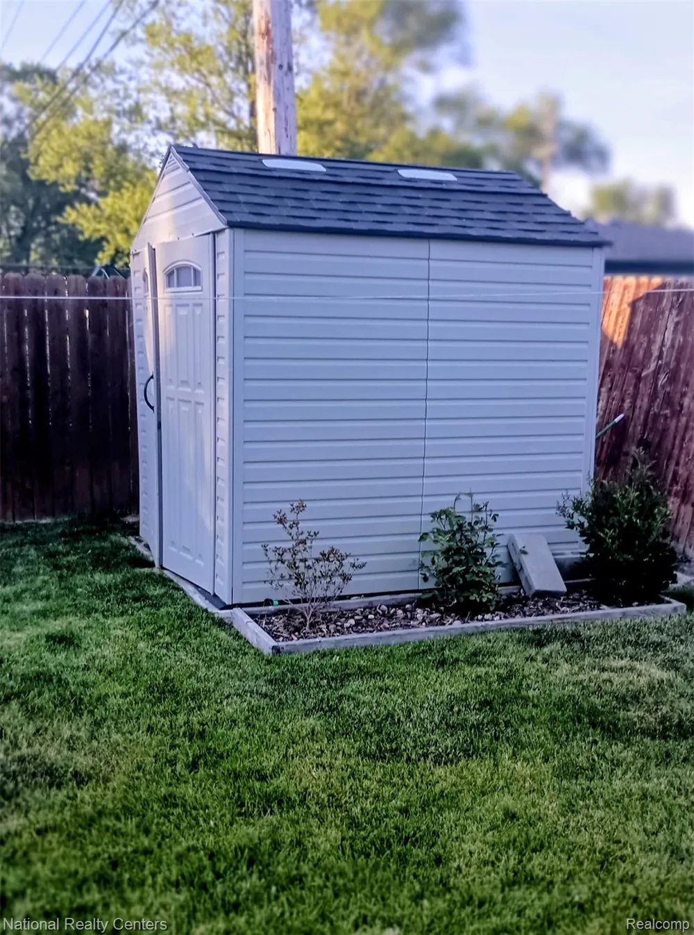5635 Clippert Street Dearborn Heights City, MI 48125