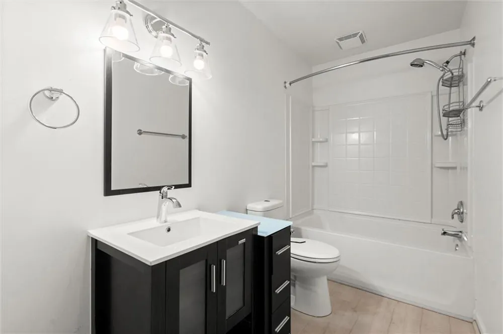 164 Oxbo Road Roswell, GA 30075