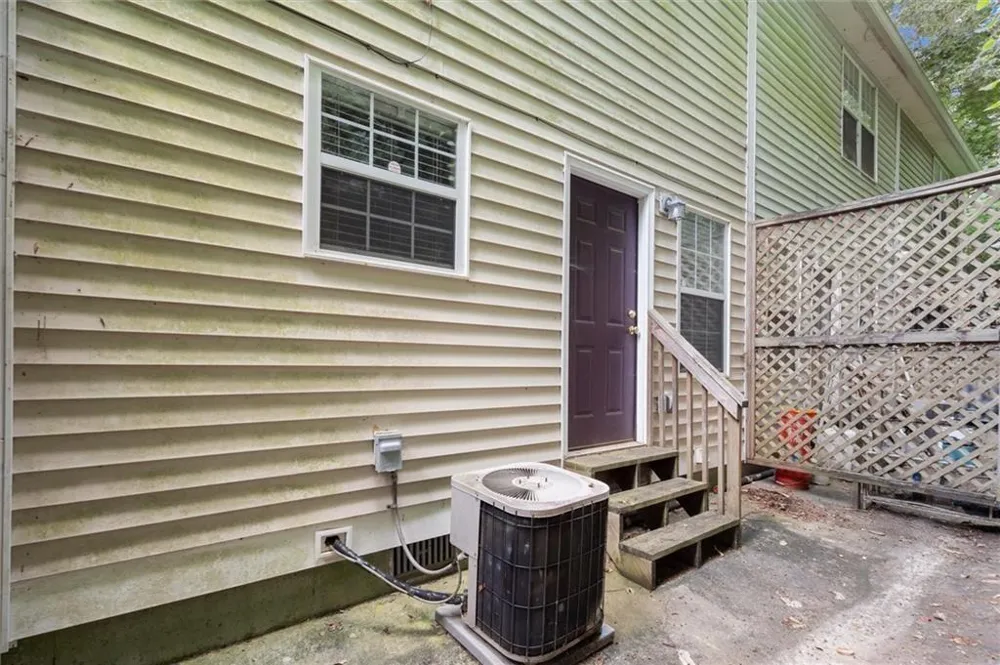 164 Oxbo Road Roswell, GA 30075
