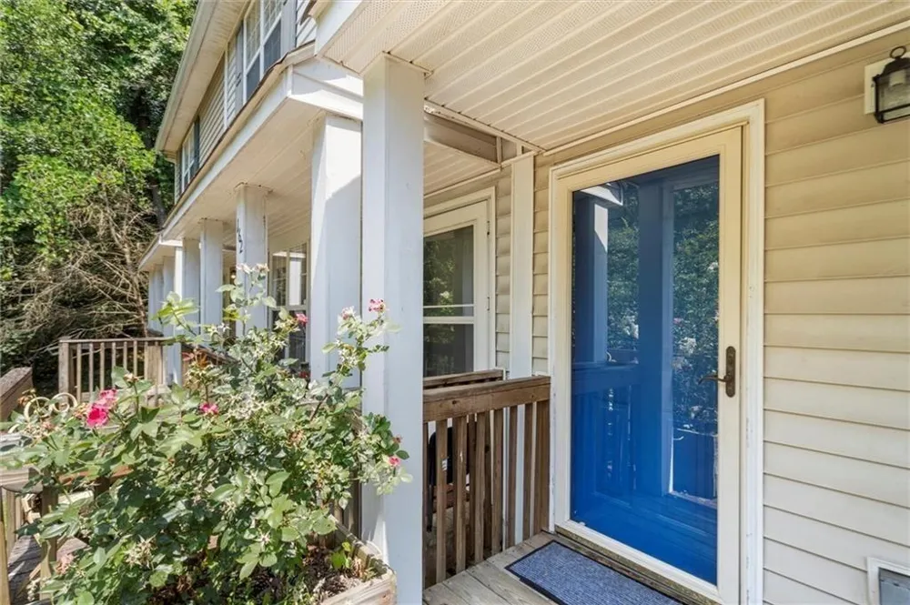 164 Oxbo Road Roswell, GA 30075