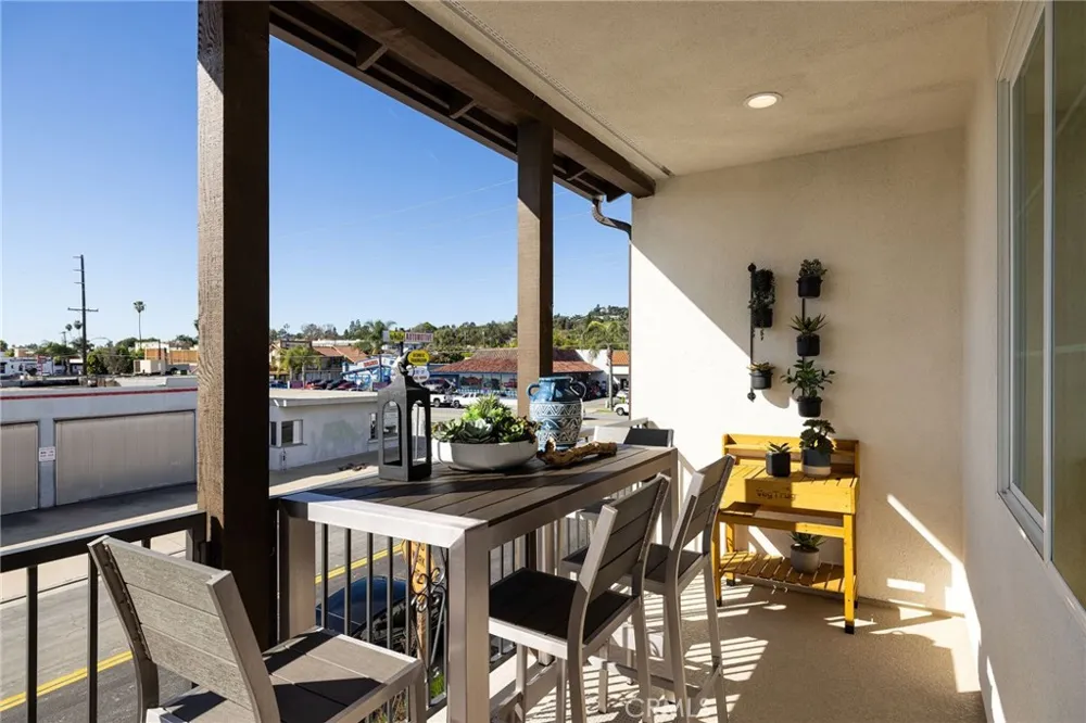 318 E William Way La Habra, CA 90631