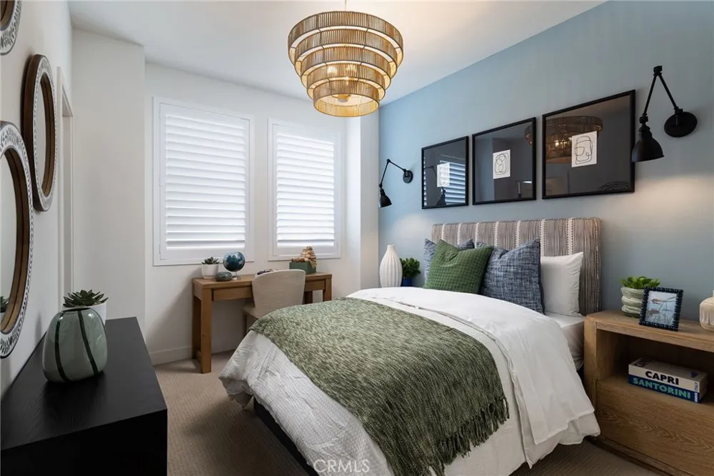 318 E William Way La Habra, CA 90631