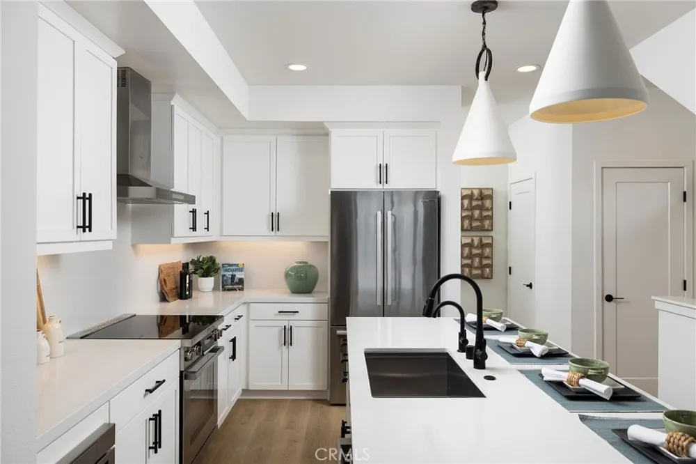 318 E William Way La Habra, CA 90631