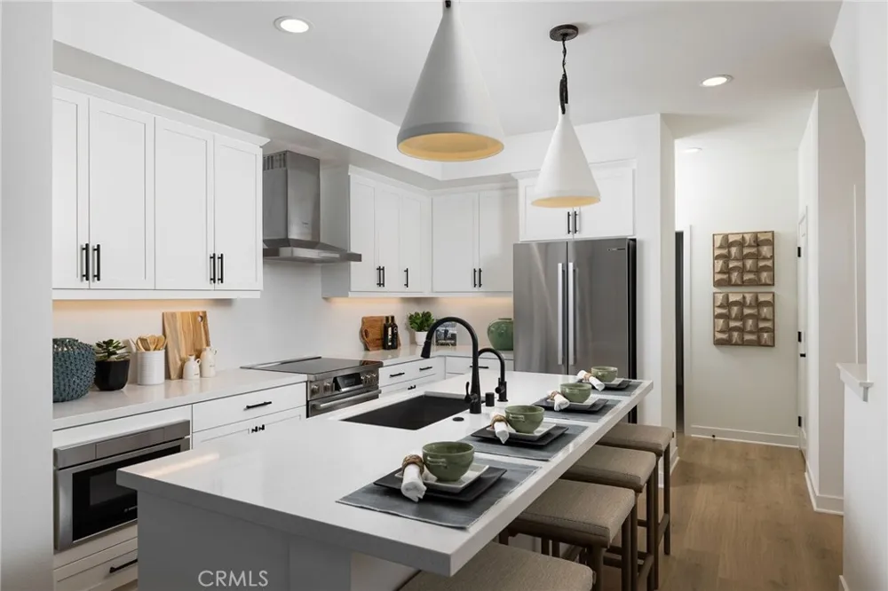 318 E William Way La Habra, CA 90631