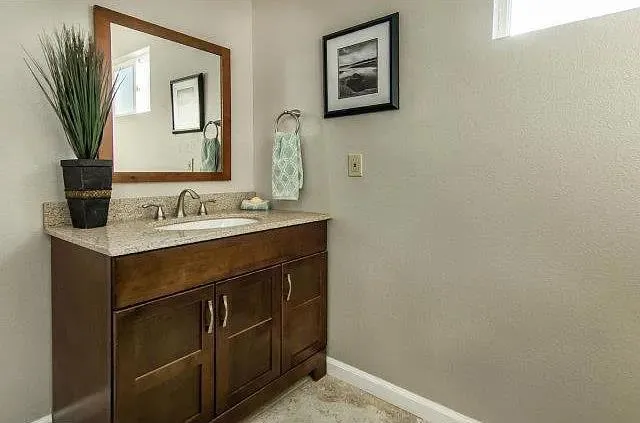 1354 saratoga ave Saratoga, CA 95070