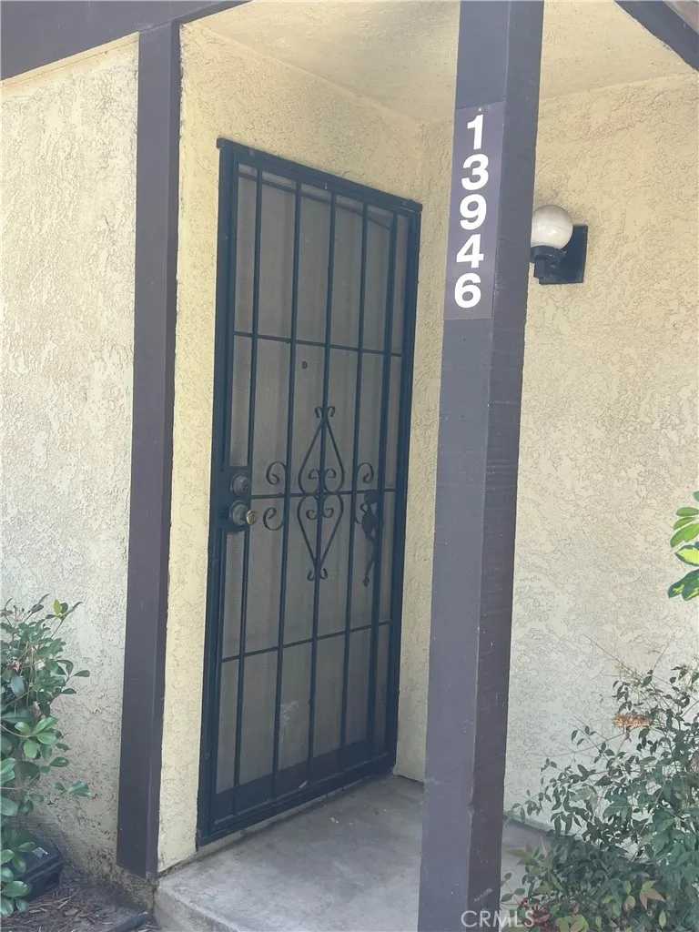 13946 Spring Water Court Garden Grove, CA 92843