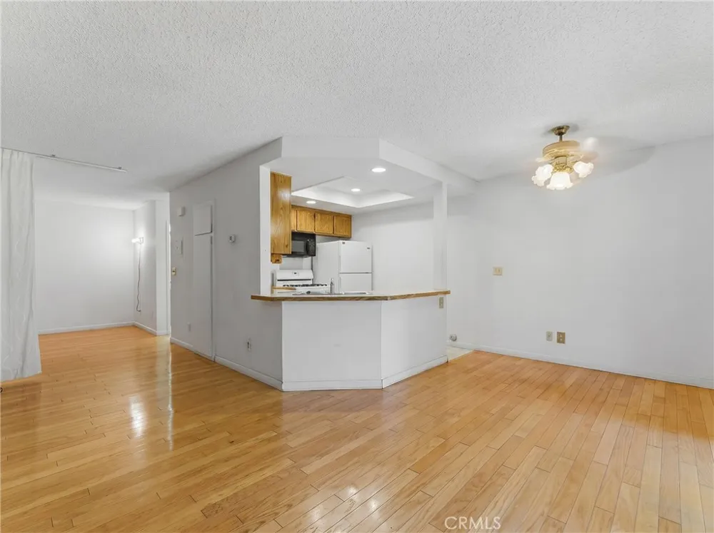 13946 Spring Water Court Garden Grove, CA 92843