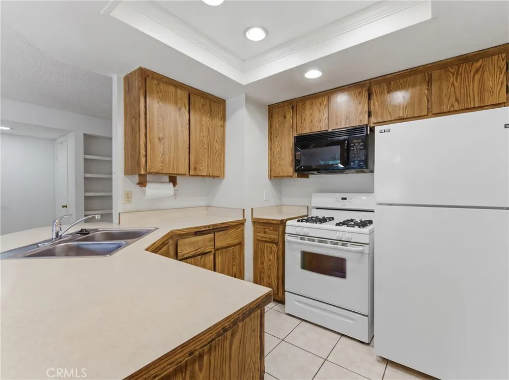 13946 Spring Water Court Garden Grove, CA 92843