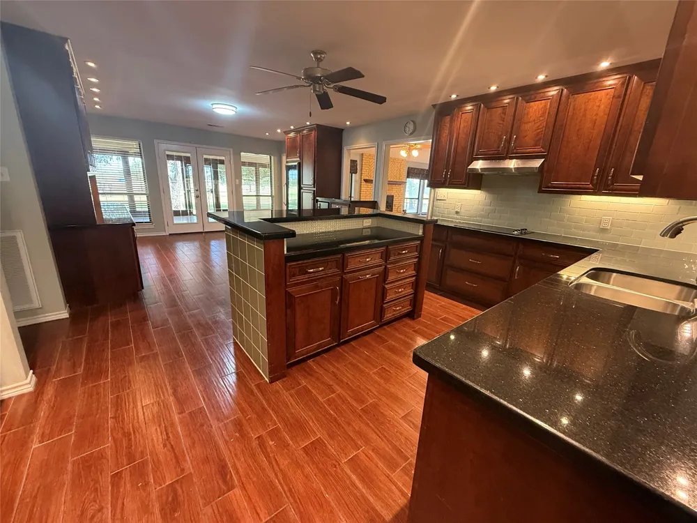 133 Champions Drive Rockdale, TX 76567