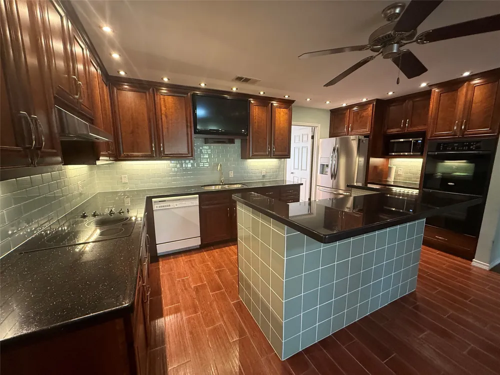 133 Champions Drive Rockdale, TX 76567