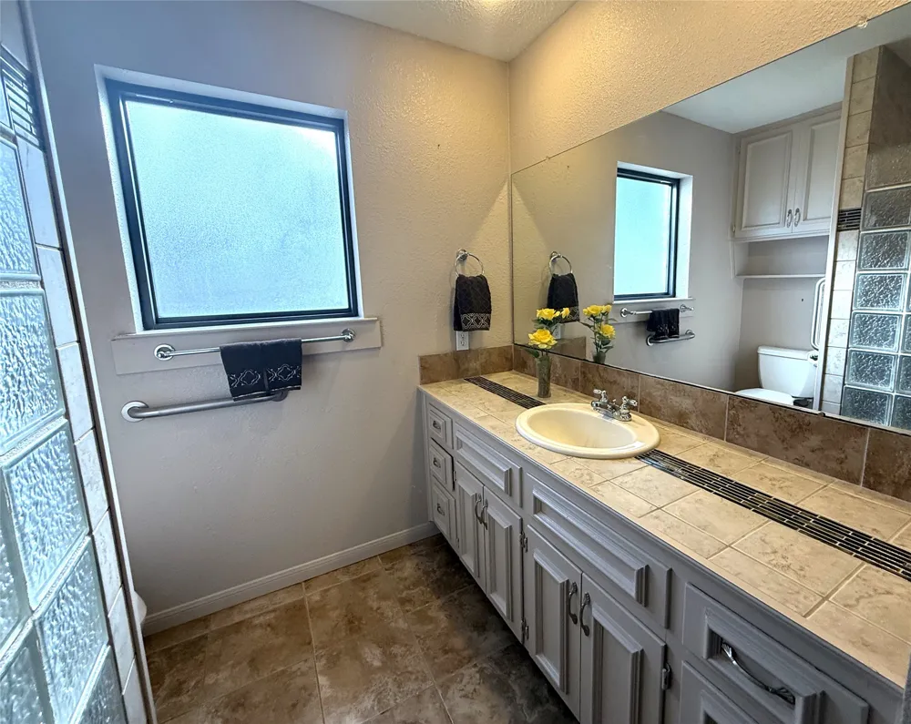 133 Champions Drive Rockdale, TX 76567