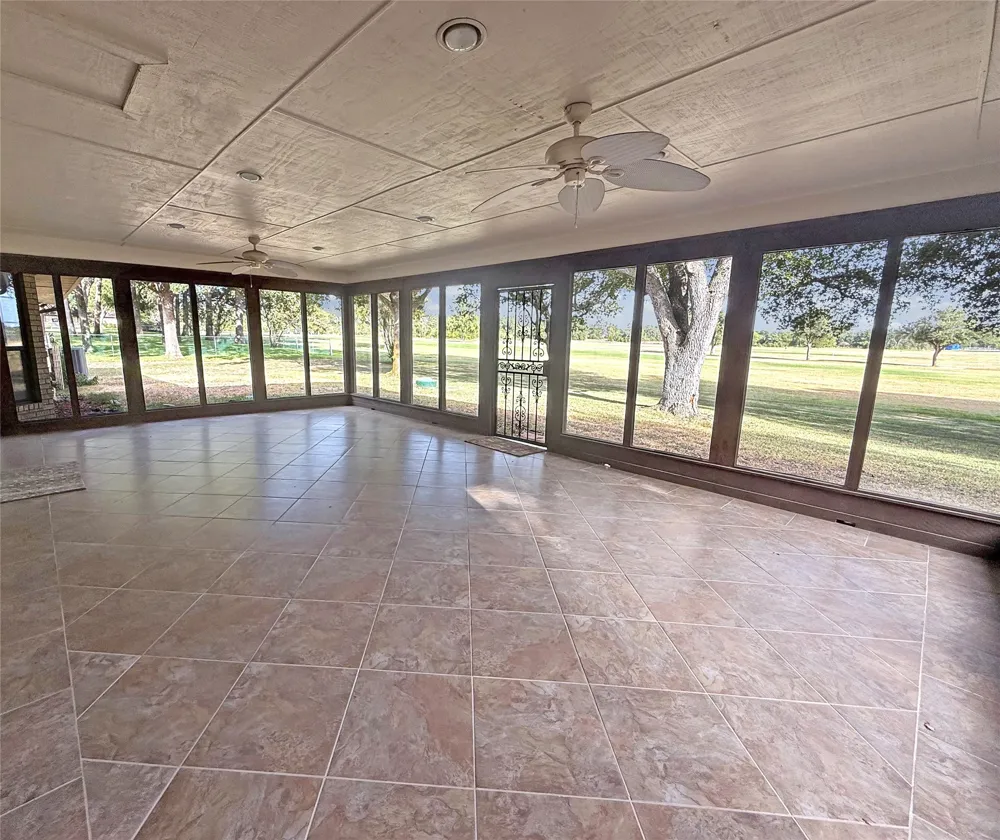 133 Champions Drive Rockdale, TX 76567
