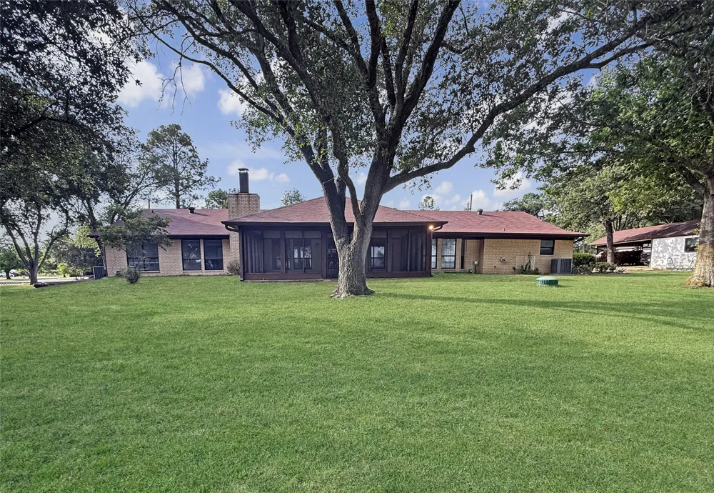 133 Champions Drive Rockdale, TX 76567