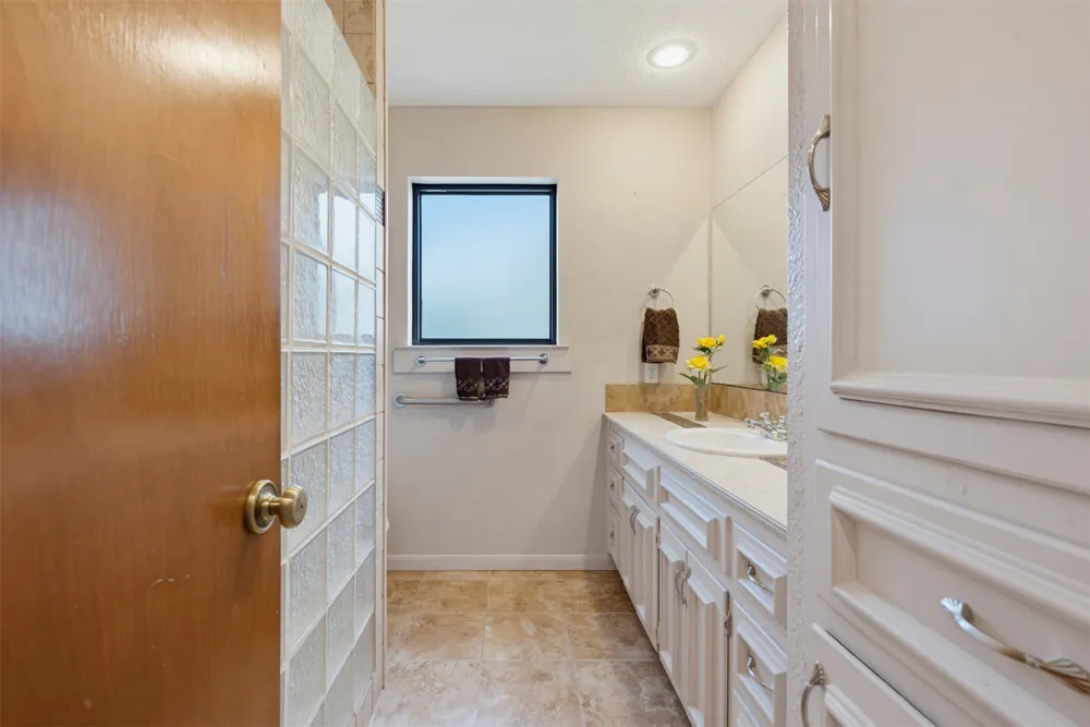 133 Champions Drive Rockdale, TX 76567