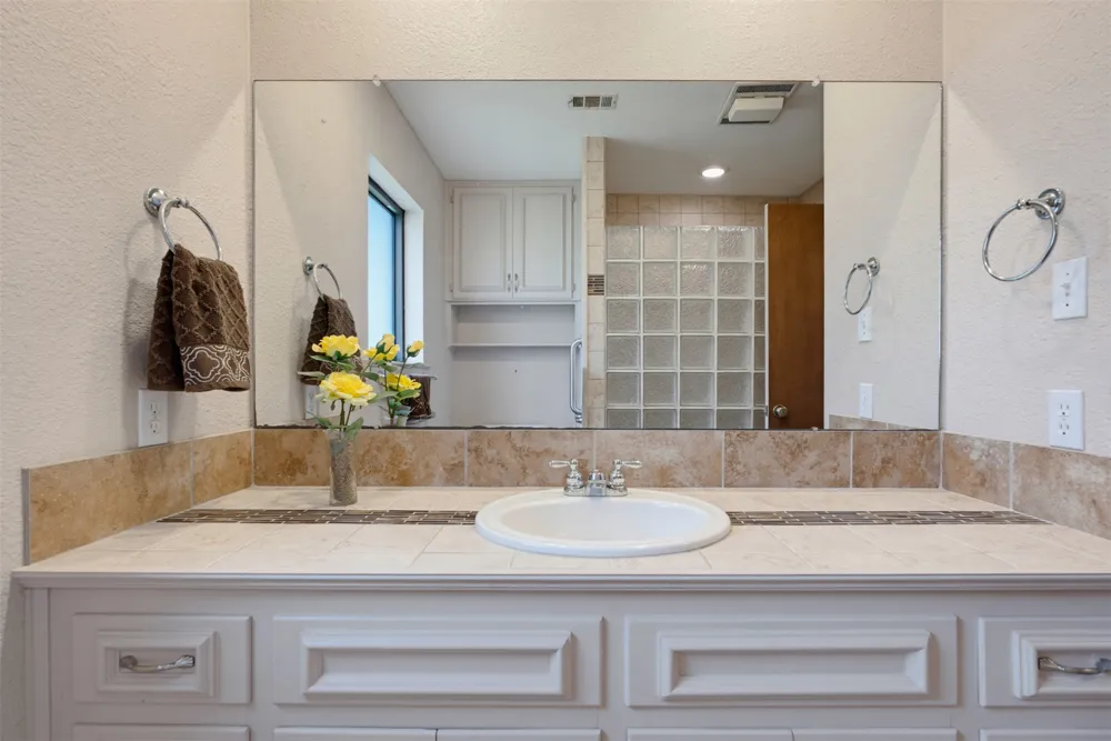 133 Champions Drive Rockdale, TX 76567