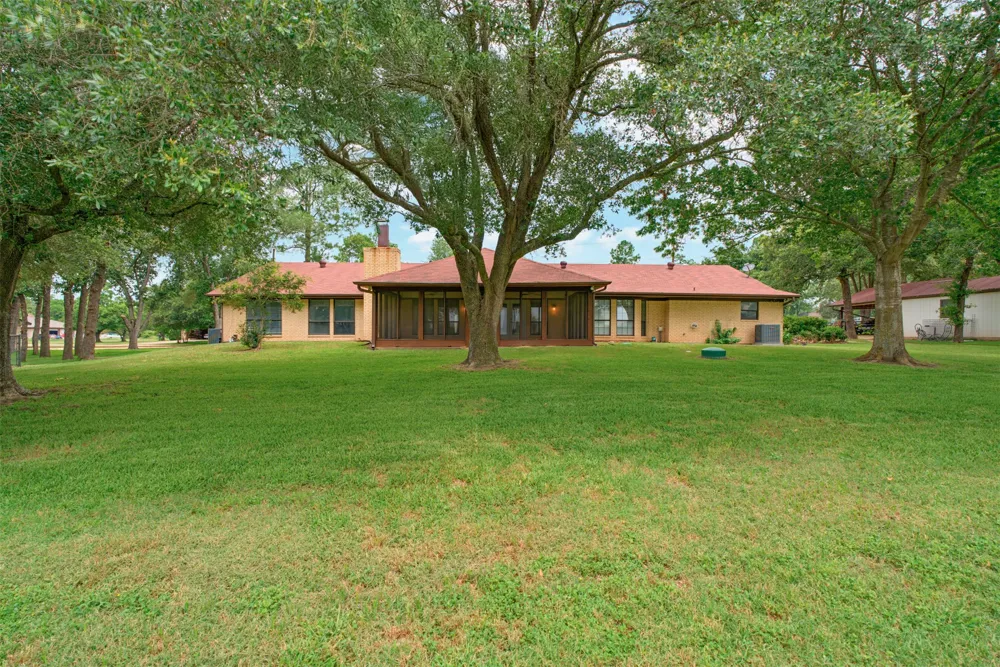133 Champions Drive Rockdale, TX 76567