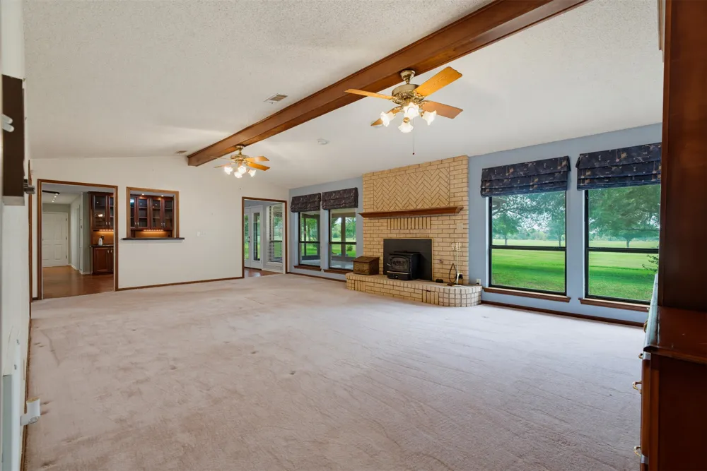 133 Champions Drive Rockdale, TX 76567