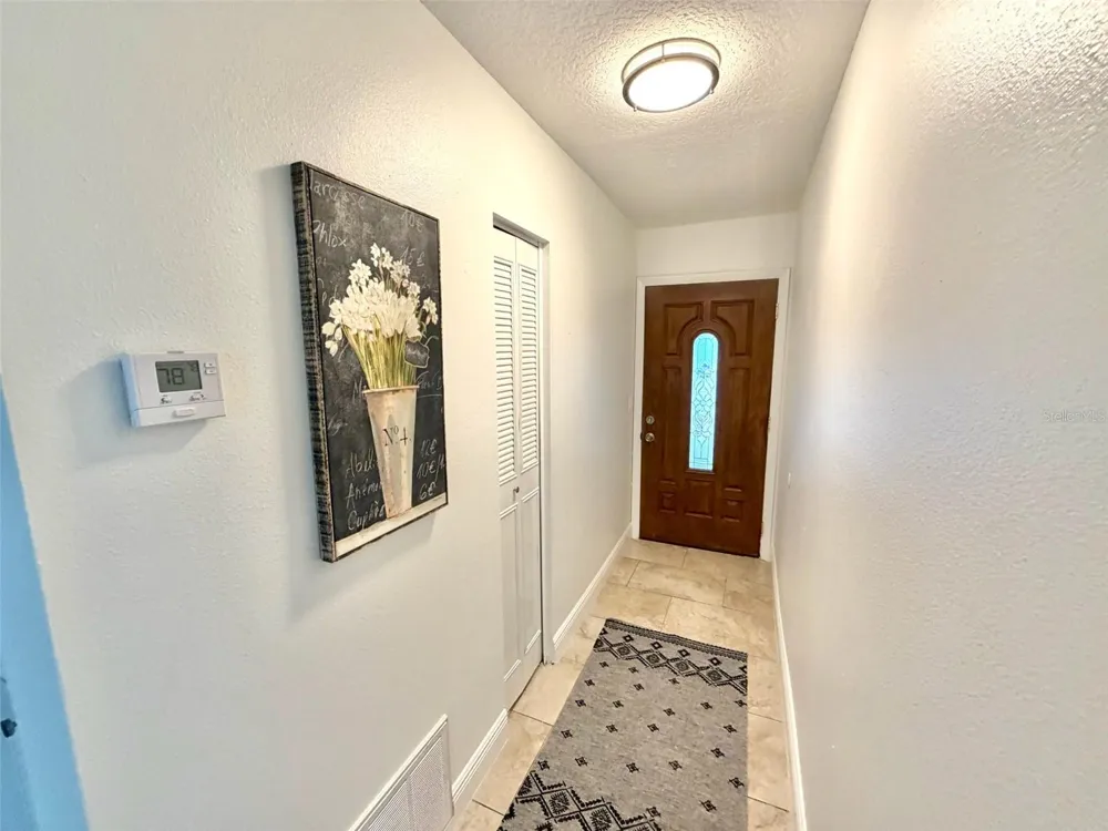 6945 ORKNEY AVENUE St Petersburg, FL 33709