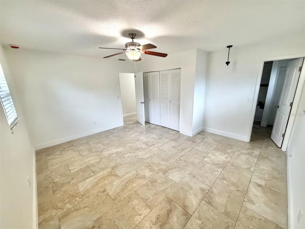 6945 ORKNEY AVENUE St Petersburg, FL 33709