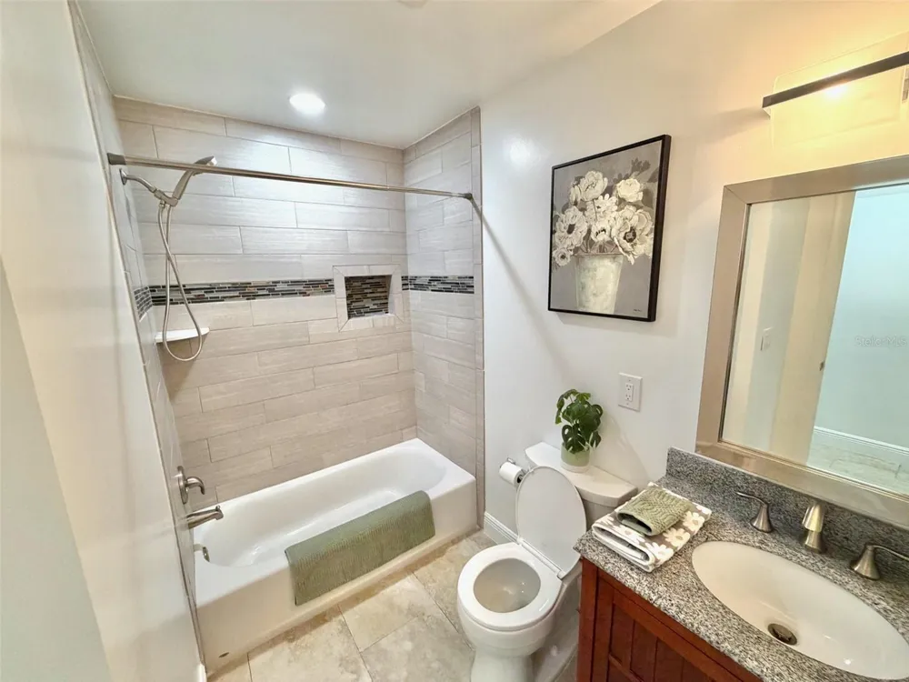 6945 ORKNEY AVENUE St Petersburg, FL 33709