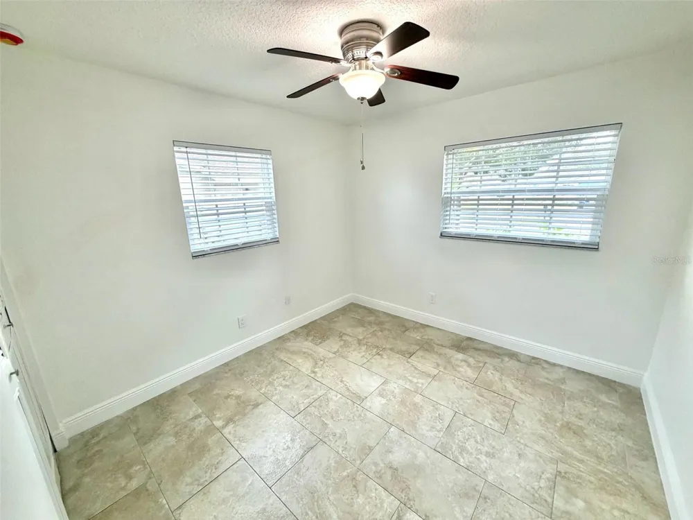 6945 ORKNEY AVENUE St Petersburg, FL 33709