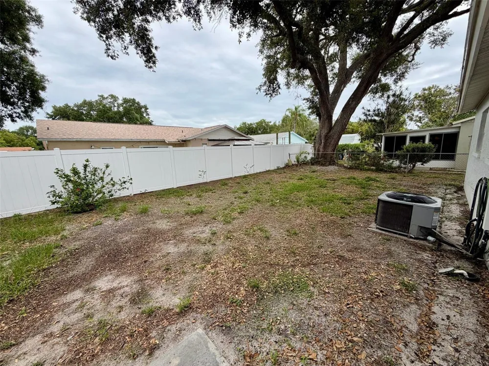 6945 ORKNEY AVENUE St Petersburg, FL 33709