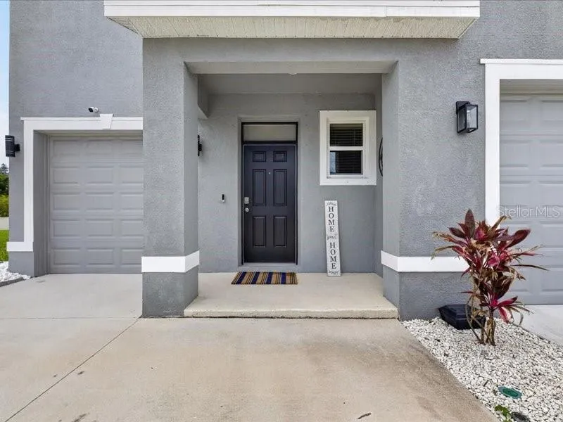 416 MANGROVE SHADE CIRCLE Apollo Beach, FL 33572