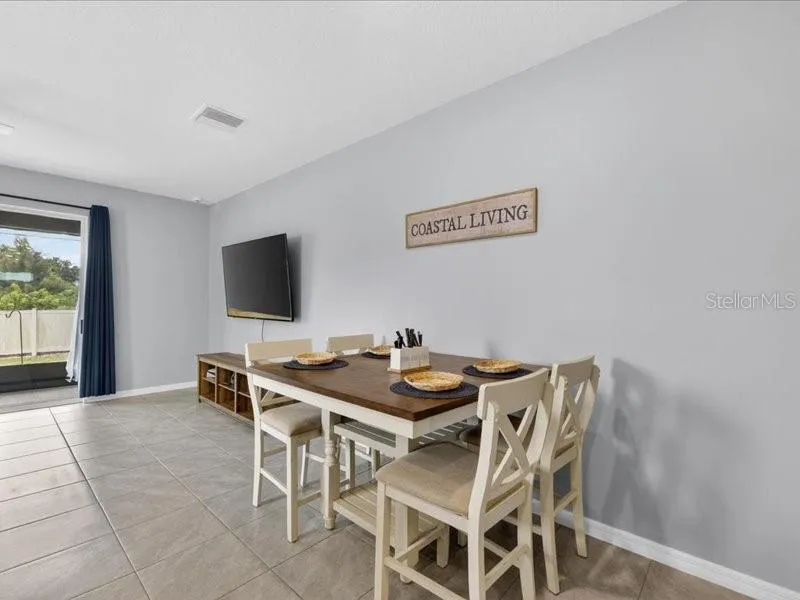 416 MANGROVE SHADE CIRCLE Apollo Beach, FL 33572