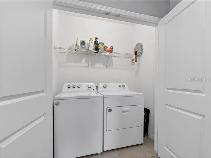 416 MANGROVE SHADE CIRCLE Apollo Beach, FL 33572