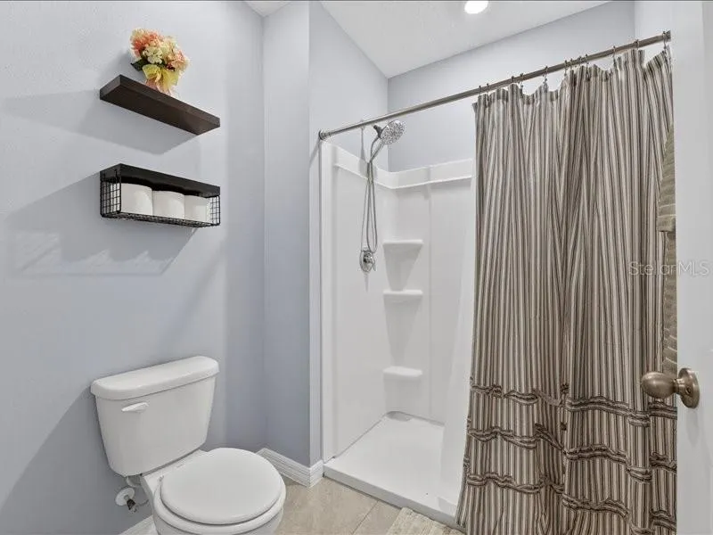 416 MANGROVE SHADE CIRCLE Apollo Beach, FL 33572