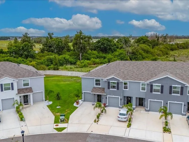 416 MANGROVE SHADE CIRCLE Apollo Beach, FL 33572