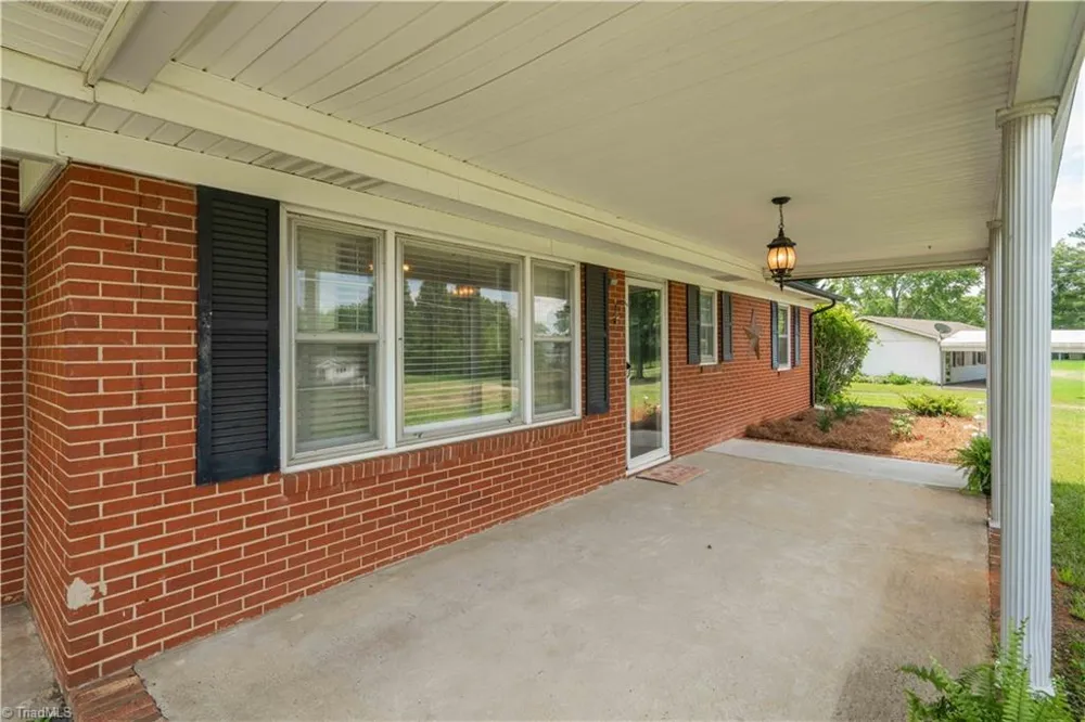 1427 Reeves Mill Road Mount Airy, NC 27030
