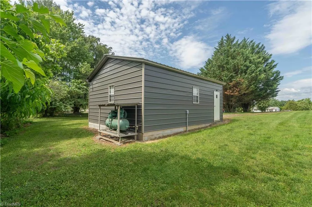 1427 Reeves Mill Road Mount Airy, NC 27030