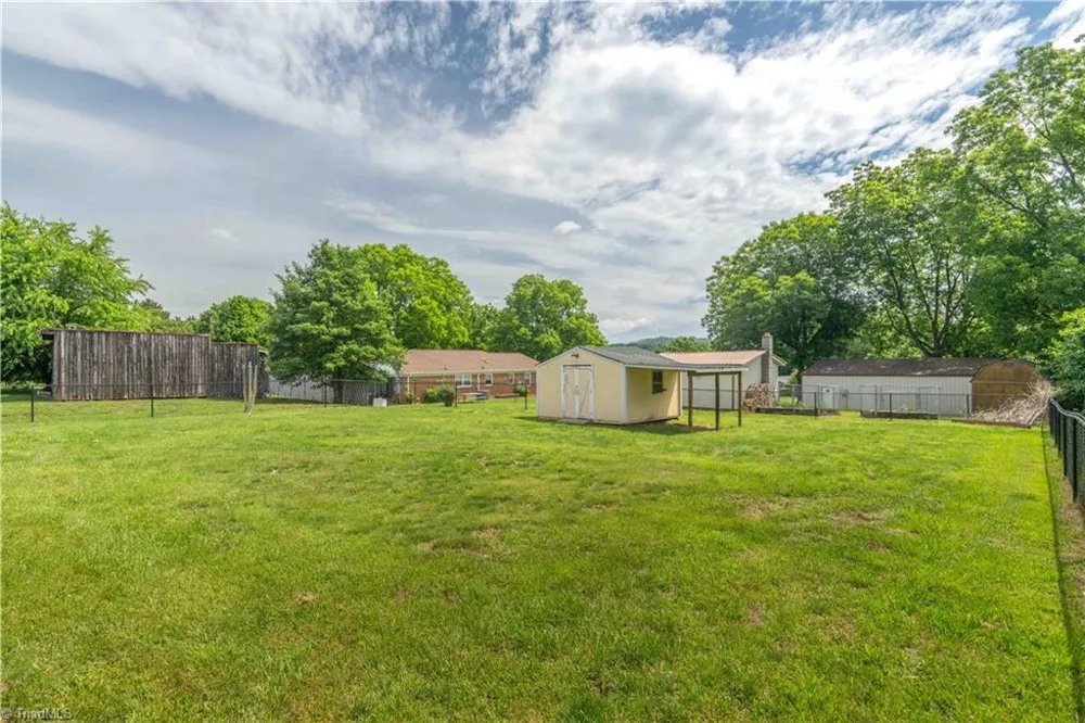 1427 Reeves Mill Road Mount Airy, NC 27030