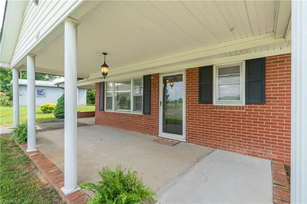 1427 Reeves Mill Road Mount Airy, NC 27030