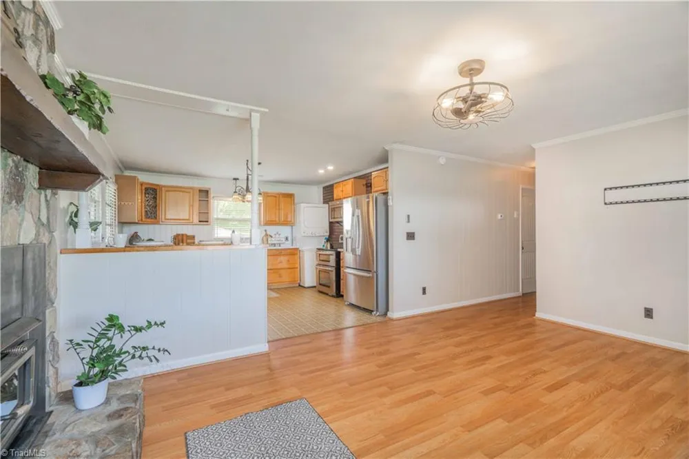 1427 Reeves Mill Road Mount Airy, NC 27030