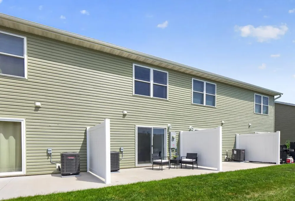 1845 Daniel Lane NE Stewartville, MN 55976