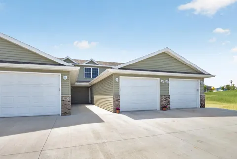1845 Daniel Lane NE
