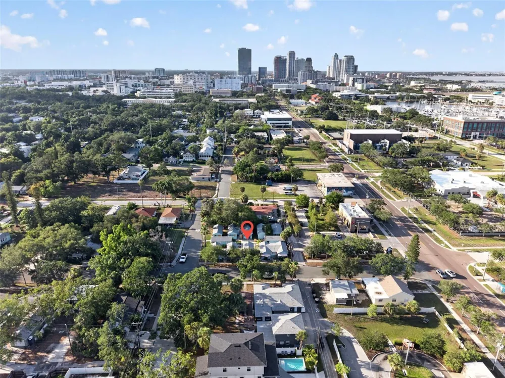 421 15TH AVENUE S St Petersburg, FL 33701
