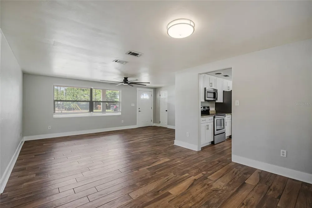 2201 CAMELLIA DRIVE Longwood, FL 32779