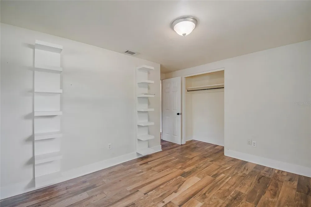 2201 CAMELLIA DRIVE Longwood, FL 32779