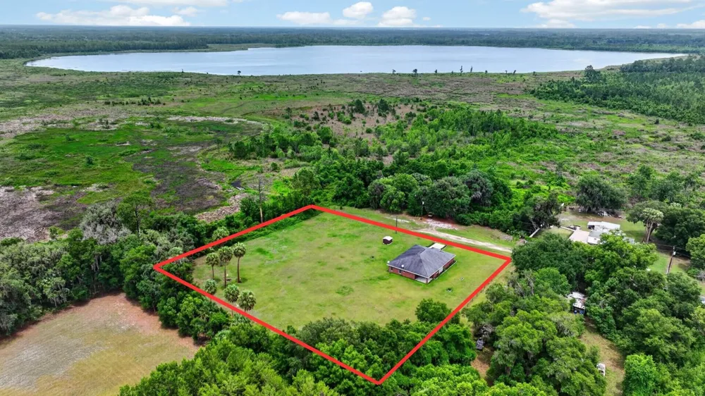 115 TANGELO TERRACE Crescent City, FL 32112