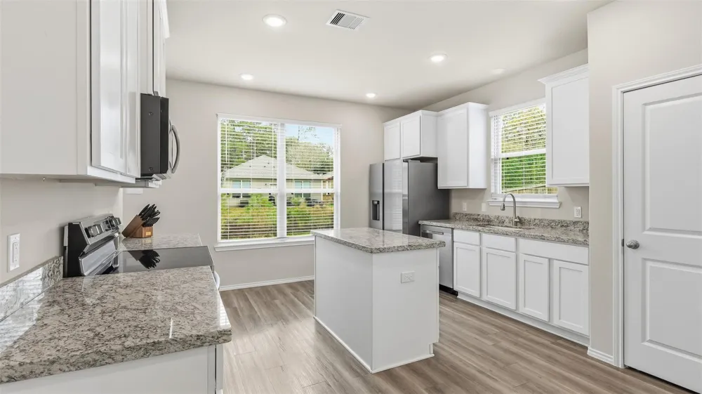 903 Crystal River Road Conroe, TX 77316