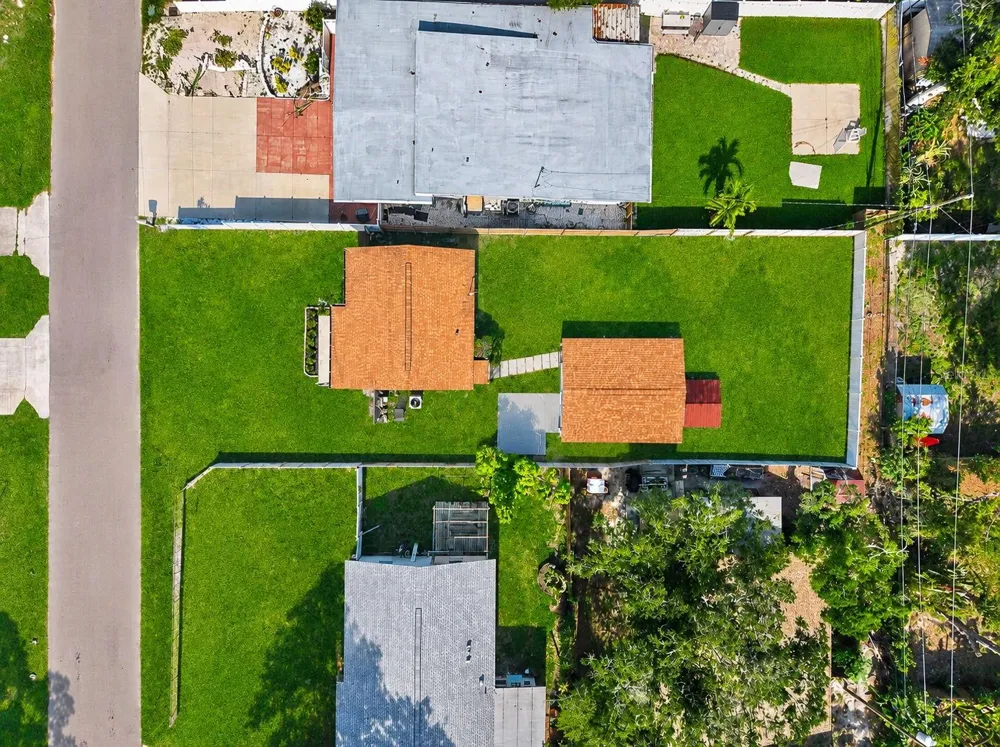 3766 56TH AVENUE St Petersburg, FL 33714