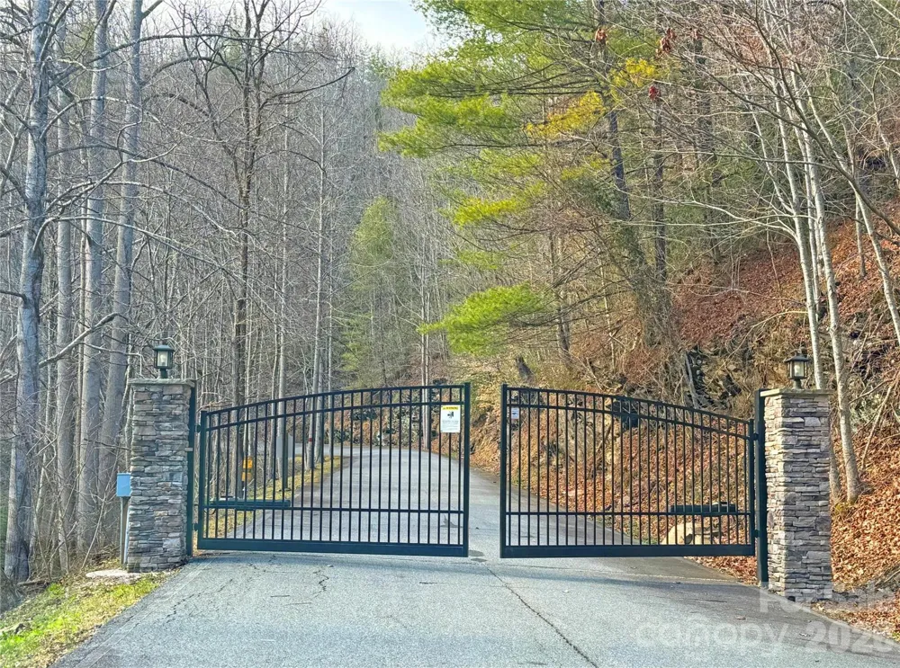 192 Pine Cone Trail #21 Marshall, NC 28753