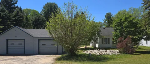 4132 Main